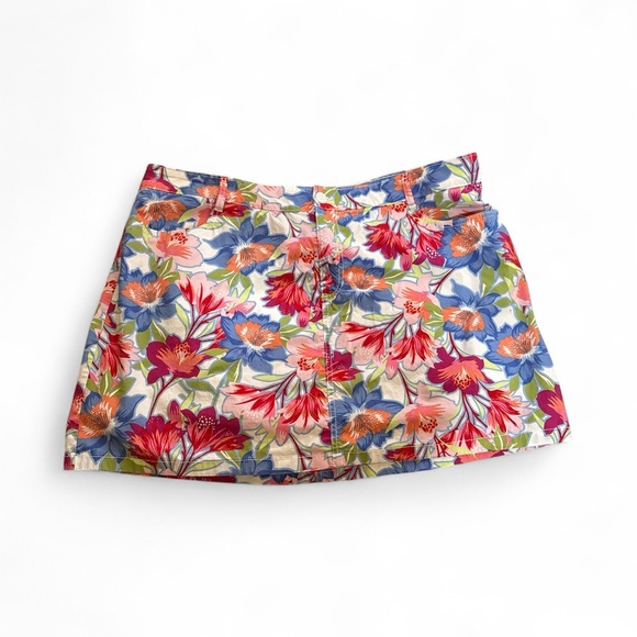St. John's Bay Dresses & Skirts - St John’s Bay floral skort